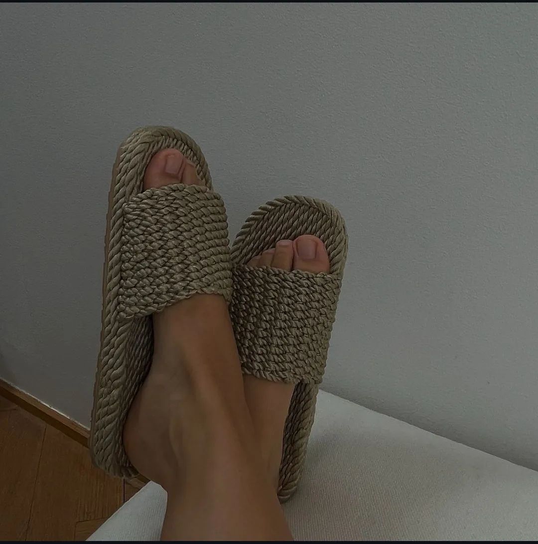 Full nelson - Beige | Full nelson - Beige - Nomadic State Of Mind - Disponible sur Nomadic State Of Mind "FRANCE"