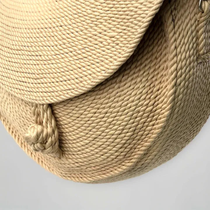 sac bandoulière beige, modèle half moon, accessoires Nomadic state of mind